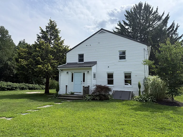 1270 West St — Photo 26