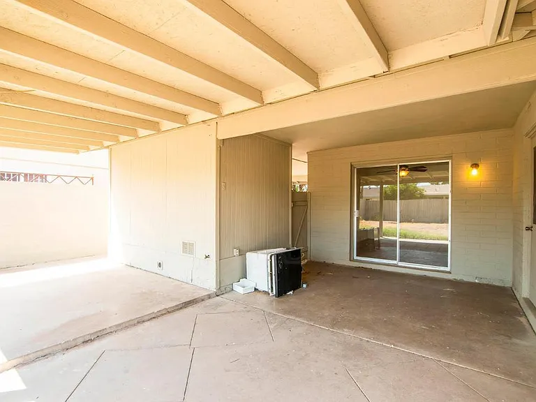 1535 W Capri Ave — Photo 17