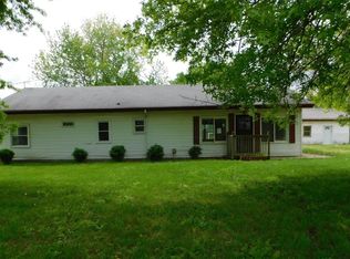 230 Maple St, Latham, MO 65050