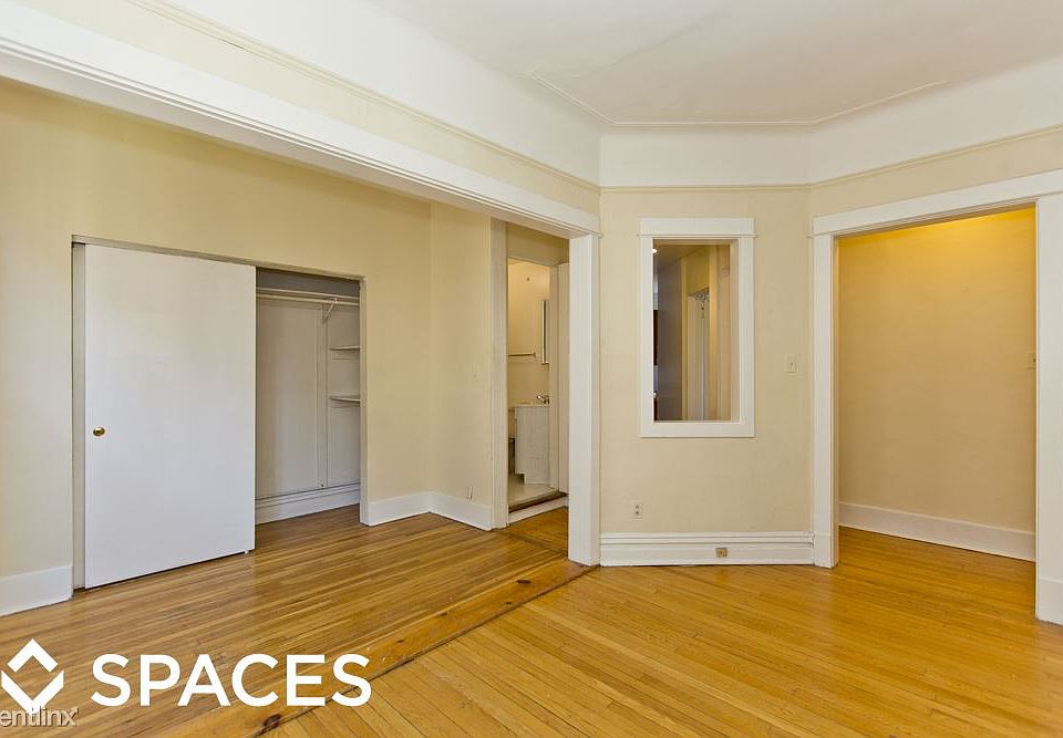 1st image of 428 W Belden Ave #14A