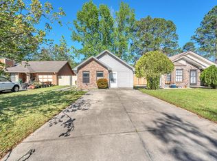 1906 Squirrel Path, Fort Walton Beach, FL 32547