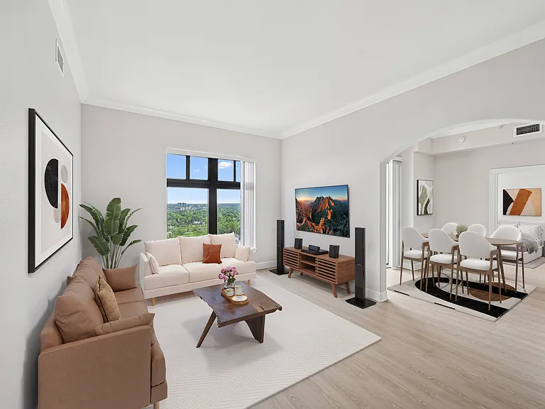 4550 Cherry Creek — Photo 4