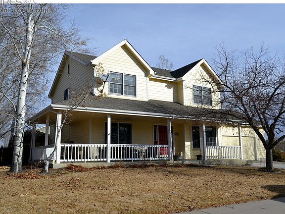 WRAP AROUND PORCH
