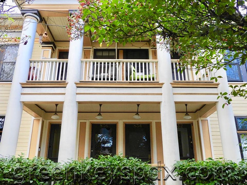 Front exterior of the 4-plex