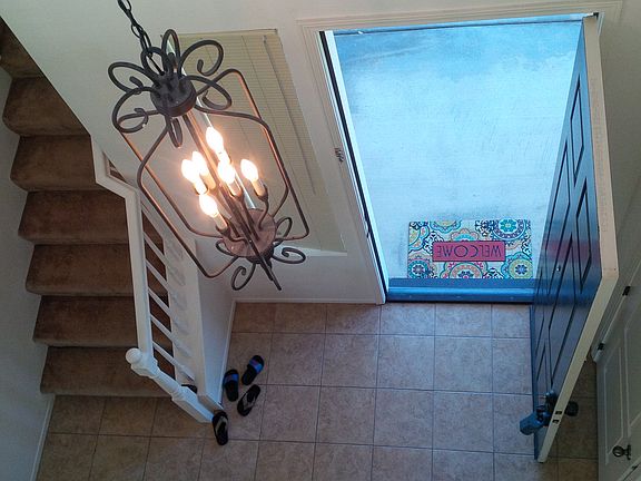 3rd image of 30771 Park Point Ct