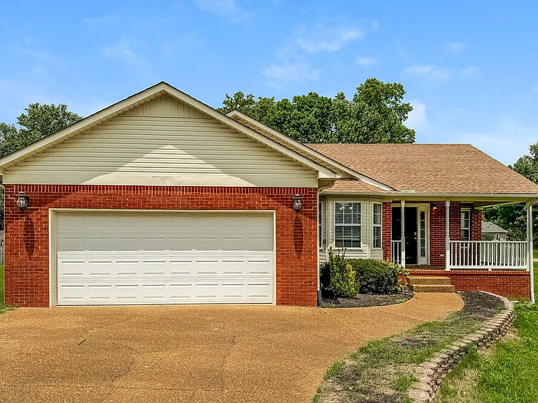 2832 Rippavilla Way — Photo 3