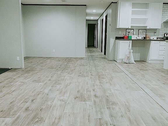 4th image of 838 Ranchette Dr