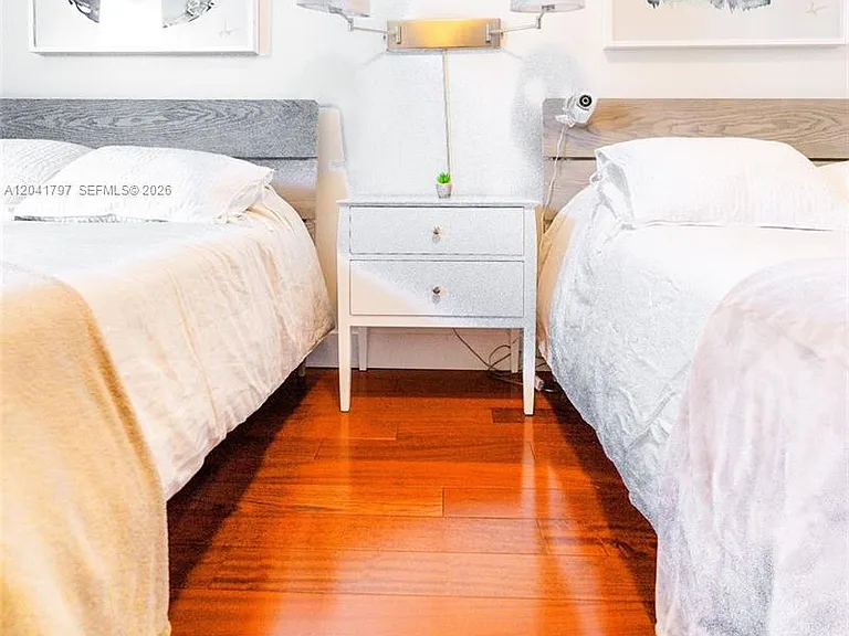 9595 Collins Ave #N9-C — Photo 4