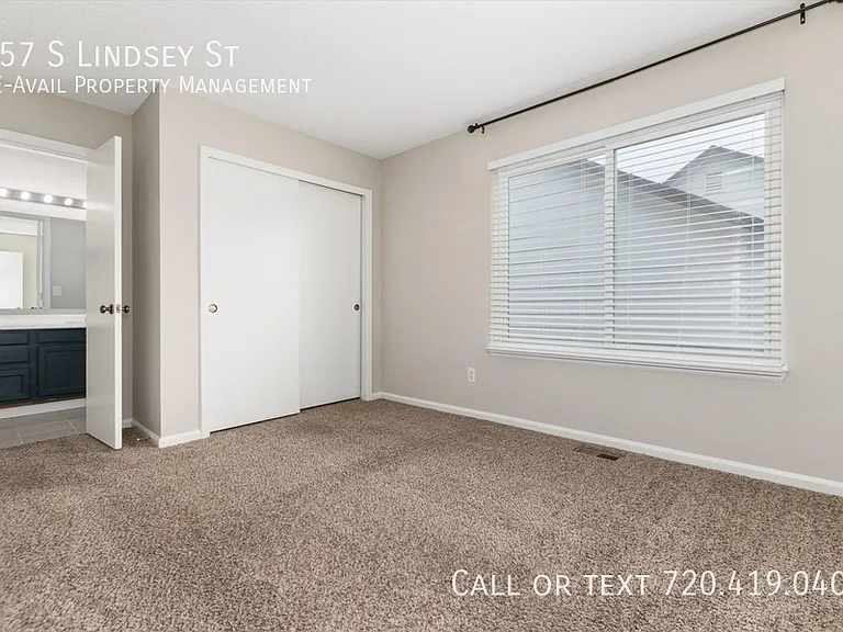 157 S Lindsey St — Photo 37