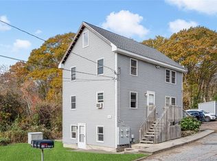 53 S Broad St, Pawcatuck, CT 06379
