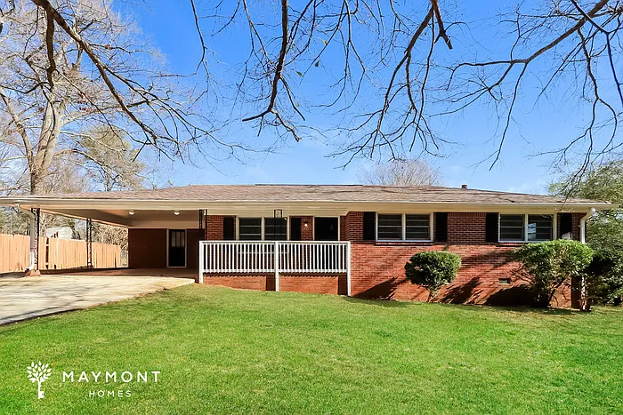 4731 Roberta Cir