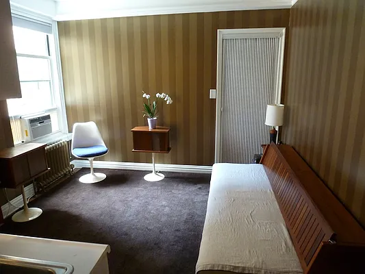 Sold by Corcoran | media 2