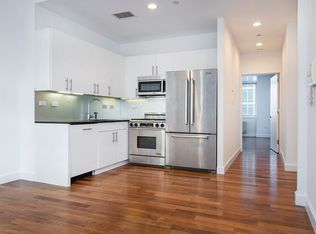 212 E 57th St #19B, New York, NY