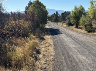 E Lake Ave, Chiloquin, OR 97624