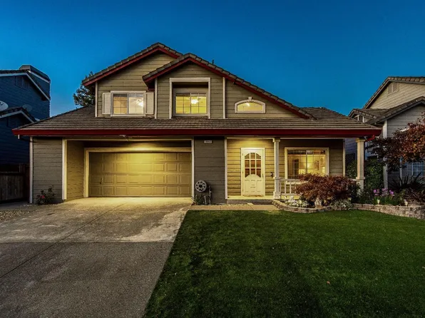 9442 Lazy Creek Drive, Windsor, CA 95492