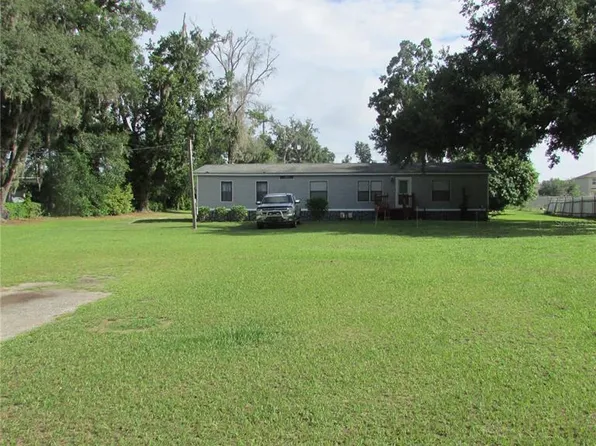 9510 Joe Ebert Rd, Seffner, FL 33584