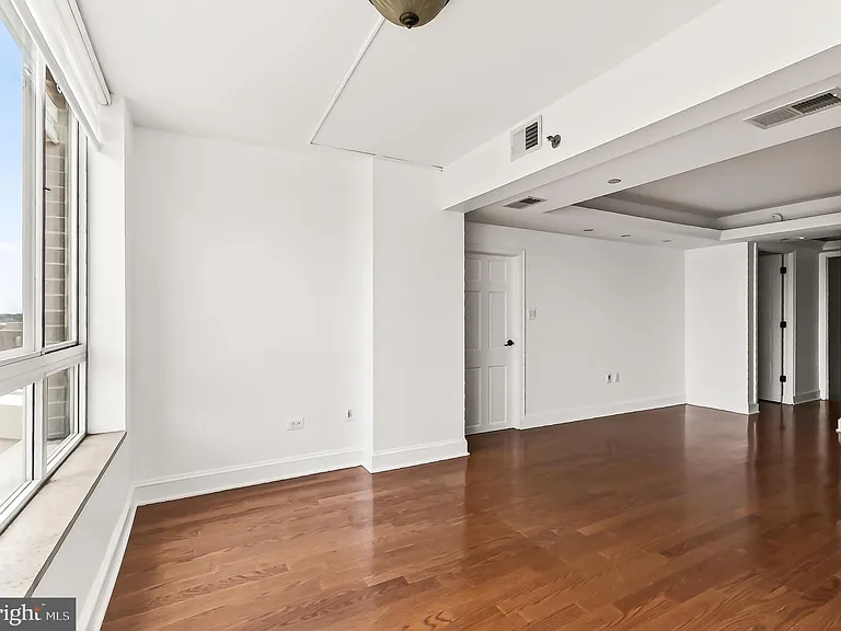 2181 Jamieson Ave #1803 — Photo 62