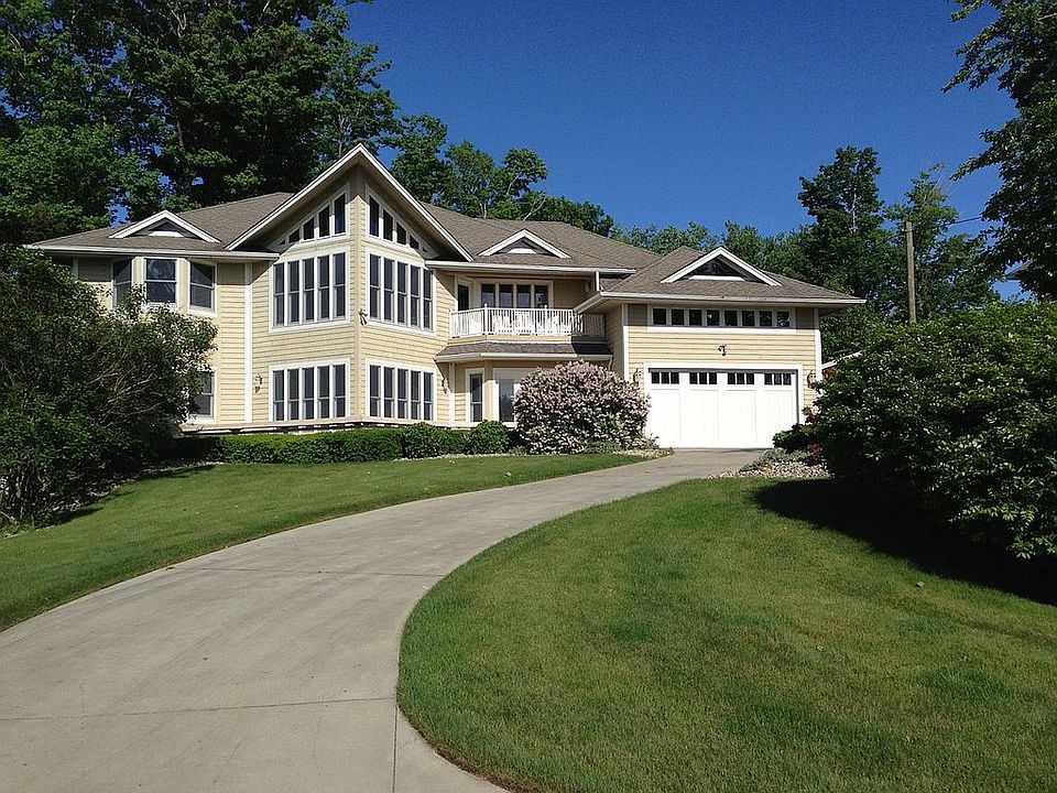 1st image of 76599 Evergreen Bluff Dr