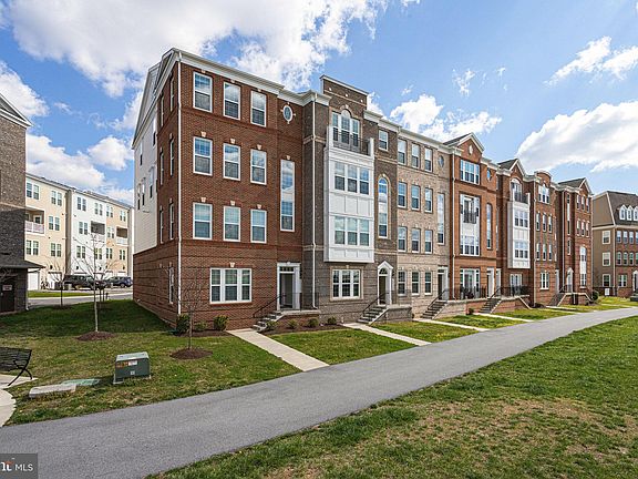 2nd image of 20357 Century Blvd #176-O