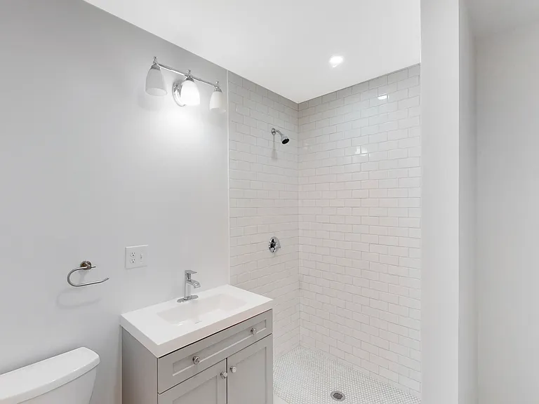 299 Dudley Street — Photo 29