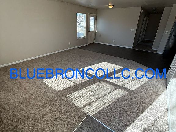 2nd image of 117-121 SE Rock Garden Ln #117