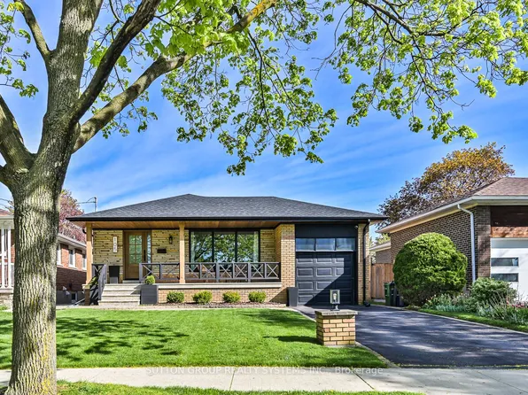 105 Crendon Dr, Toronto, ON M9C 3H7
