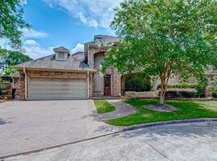 901 Longmire Rd, Conroe, TX 77304