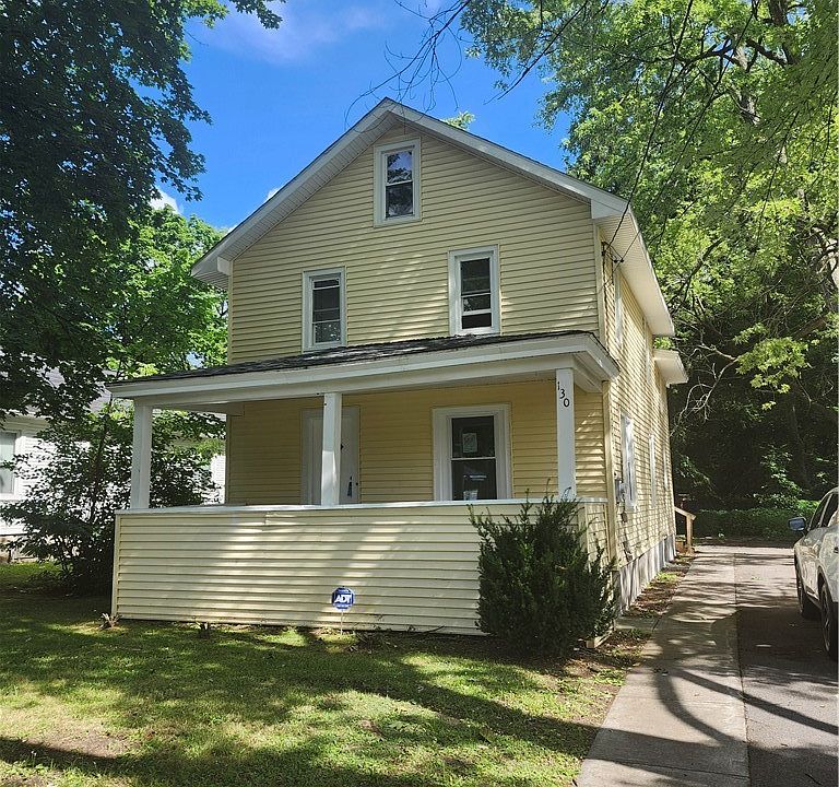 1st image of 130 Kimber Ave