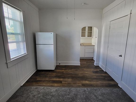4th image of 410 N Tower Ave APT 5