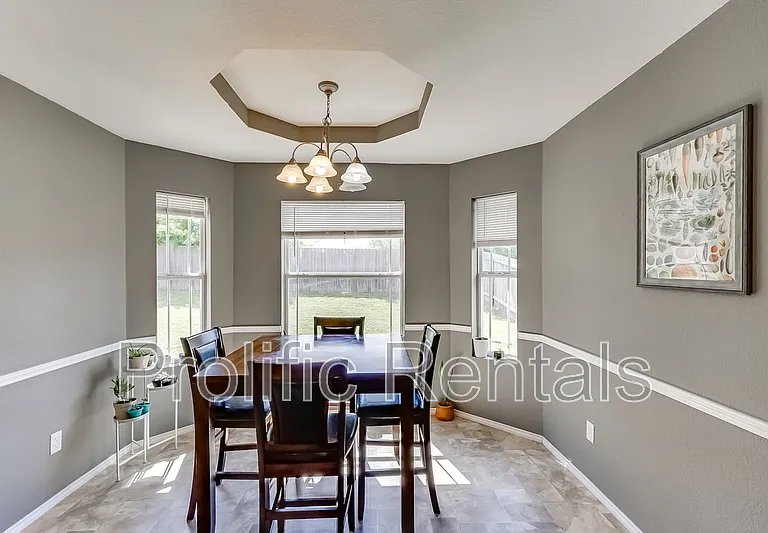 5102 Screaming Eagle Cir — Photo 15
