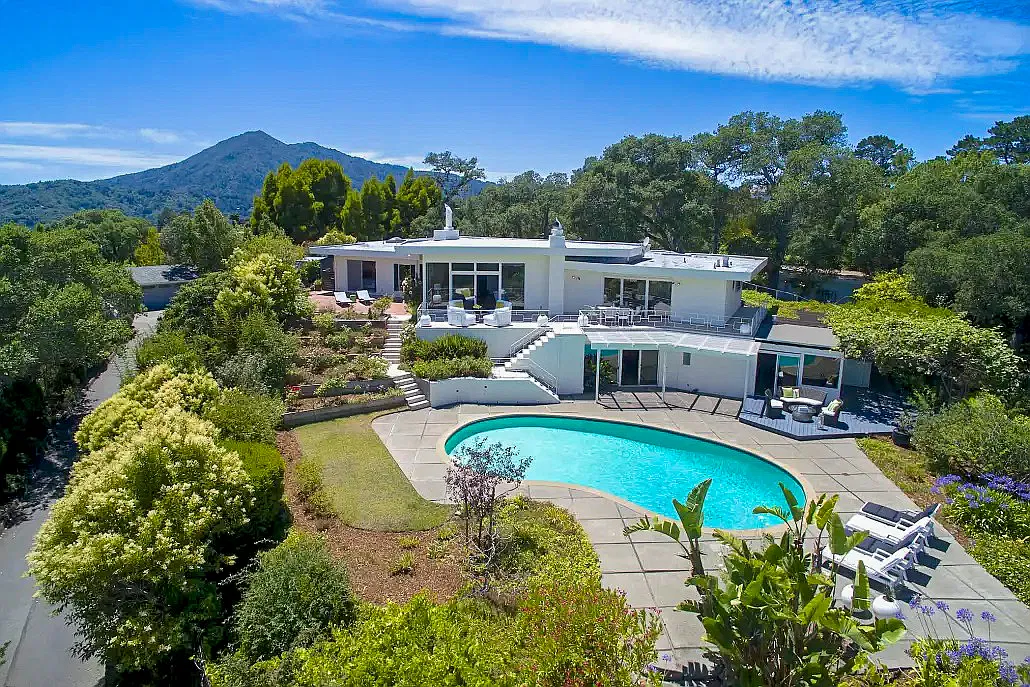 Spectacular mid-century modern gated estate at the top of Bret Harte Heights! — Photo 1
