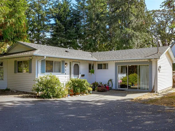 4541 Elk Lake Dr, Saanich, BC V8Z 6L3