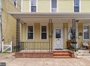 211 Conover St, Burlington, NJ 08016