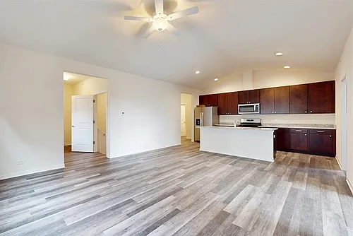 25 Apollo Ct #25 Photo 1