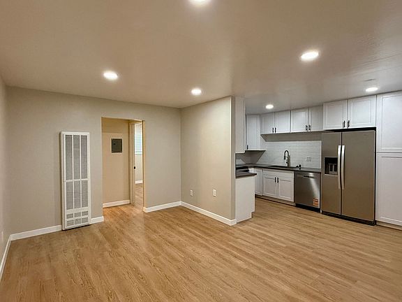 2nd image of 675 Grand Fir Ave #3