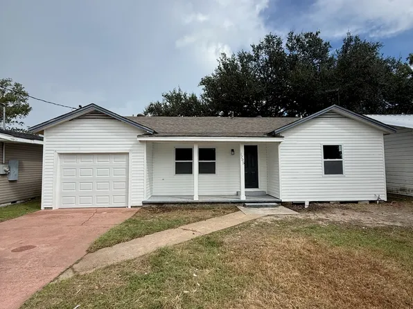 1205 Georgia Ave, Orange, TX 77630