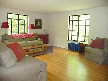 4th image of 2506 Geddes Ave