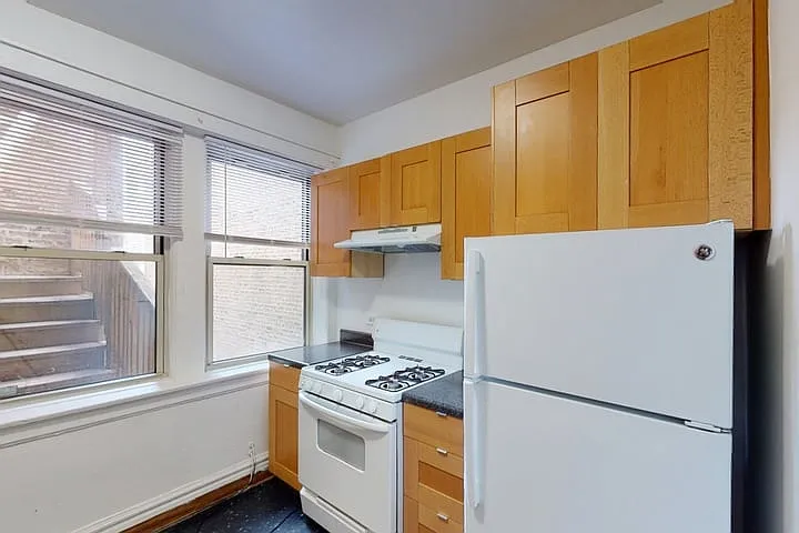 5429 S Woodlawn Ave — Photo 20
