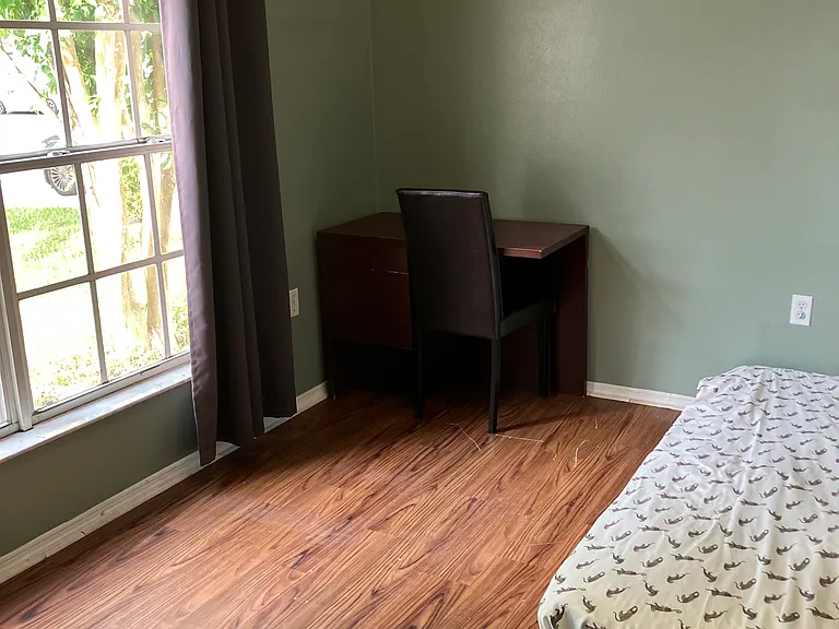 11282 Pinewood Cove Ln — Photo 7