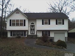 1st image of 82 Margaret Dr