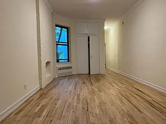 Rented by PocketBroker Inc