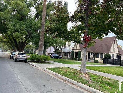 2nd image of 3335 E Huntington Blvd