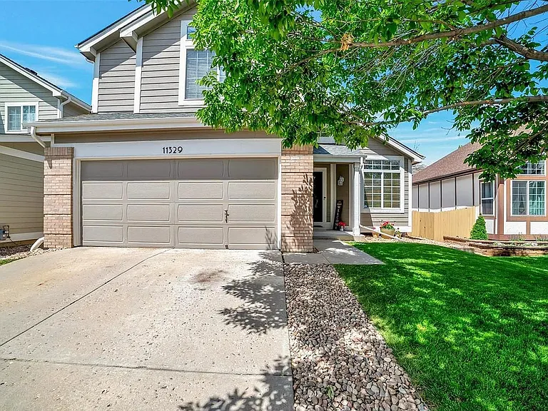 11329 Haswell Dr — Photo 2