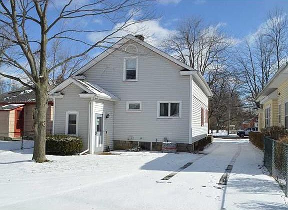 4th image of 162 Zimmerman St