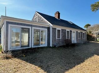 8 Ridgedale Ln, West Dennis, MA 02670