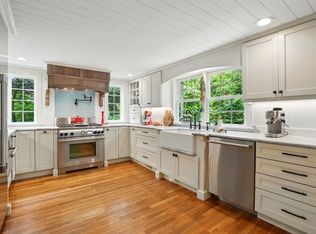 12 Wicked Hl, Duxbury, MA 02332