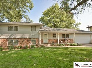 700 Elm St, Springfield, NE 68059