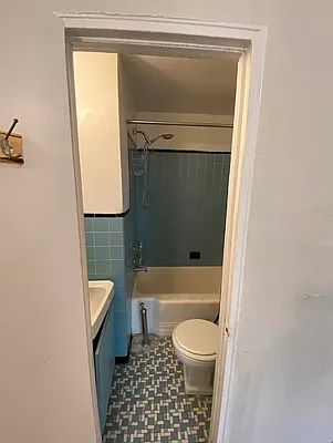 Rented by Candid Listings LLC | media 9