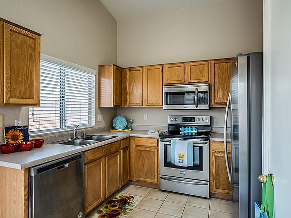 4th image of 18237 N 113th Ave