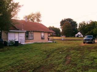 205 E Sam Rayburn Rd, Ector, TX 75439